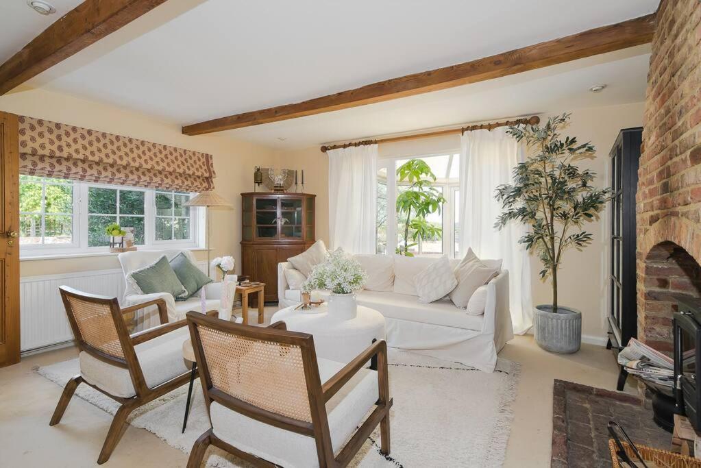 Adorable 2 Bedroom Guest House Hawkhurst Exteriér fotografie