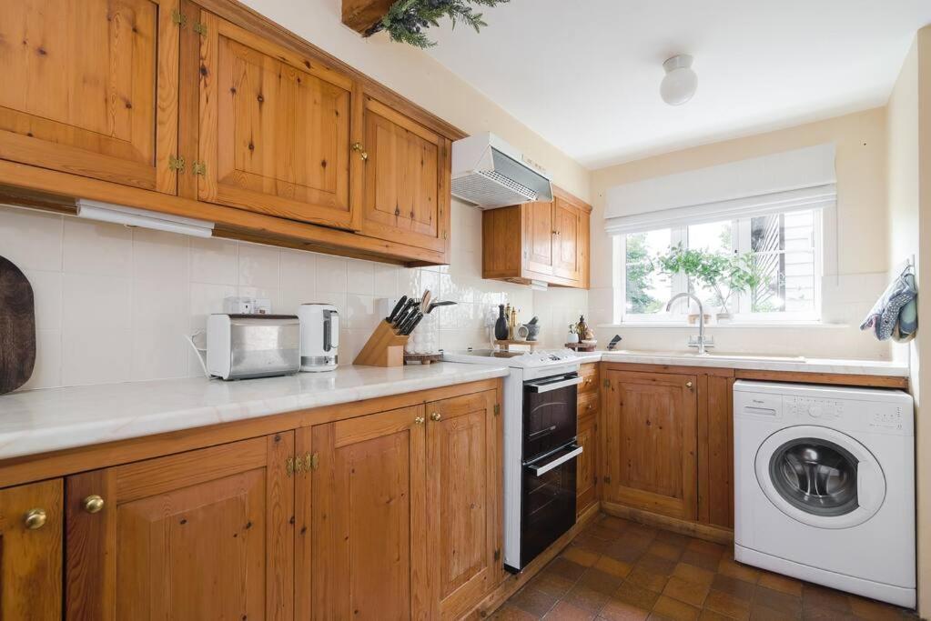 Adorable 2 Bedroom Guest House Hawkhurst Exteriér fotografie